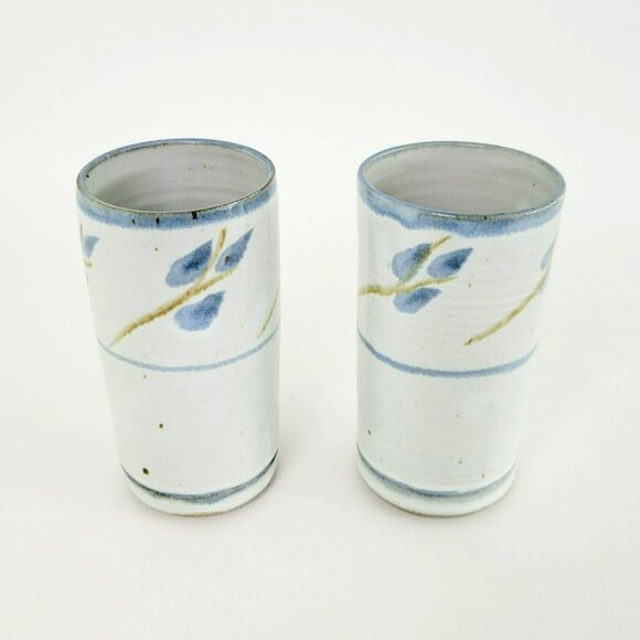 Handcrafted Ceramic Stoneware 16fl. oz. Tumblers or Vases (2), Blue Leaf, Signed - Picture 2 of 10